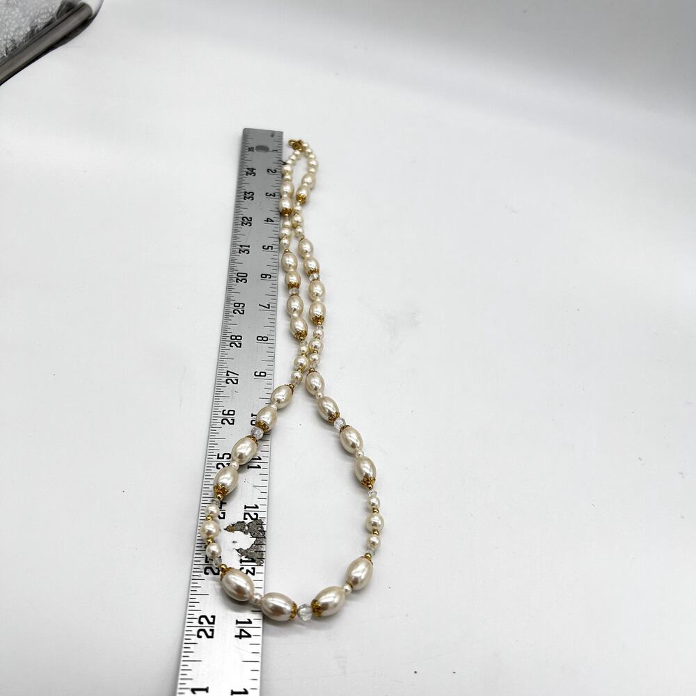 Vintage Trifari Faux Pearl Gold Tone Bead Necklace 60's Costume Jewelry - Picture 6 of 6